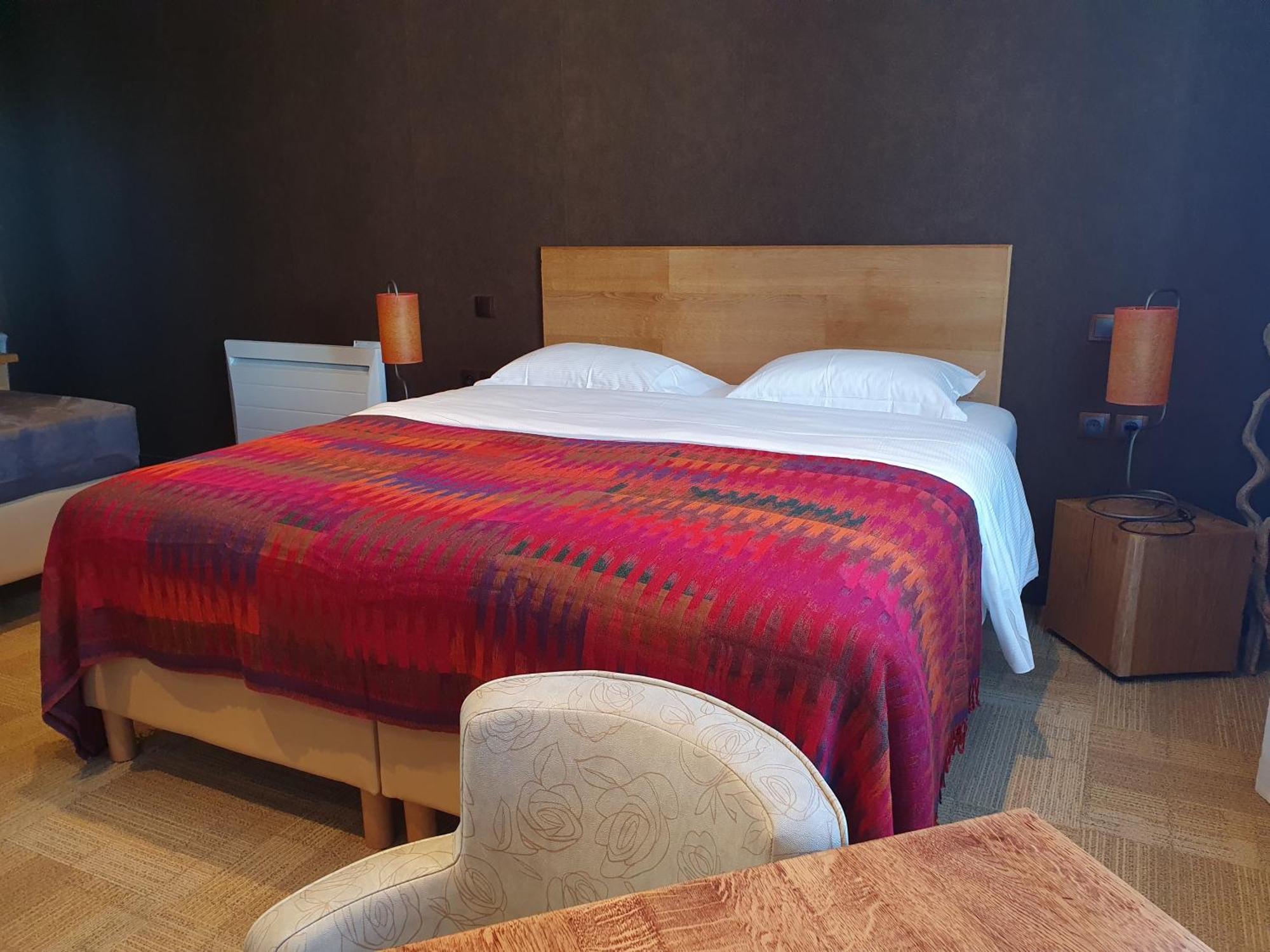 Les Bains Hotel